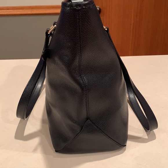 COACH Purse, Navy Blue. Great condition. - Picture 2 of 16